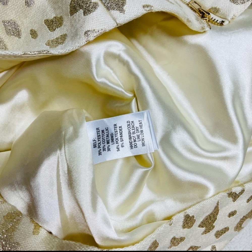 Lulus Cheetah Print Mini skirt - Picture 4 of 4